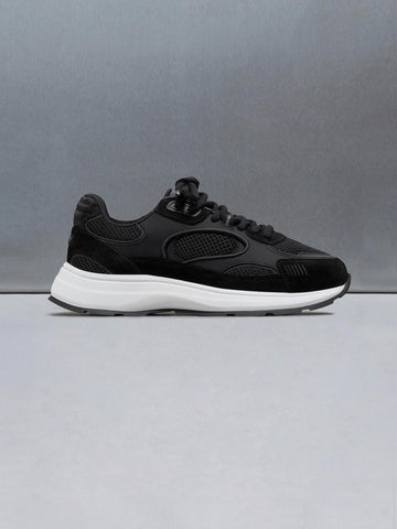 Circuit Trainer in Midnight Black