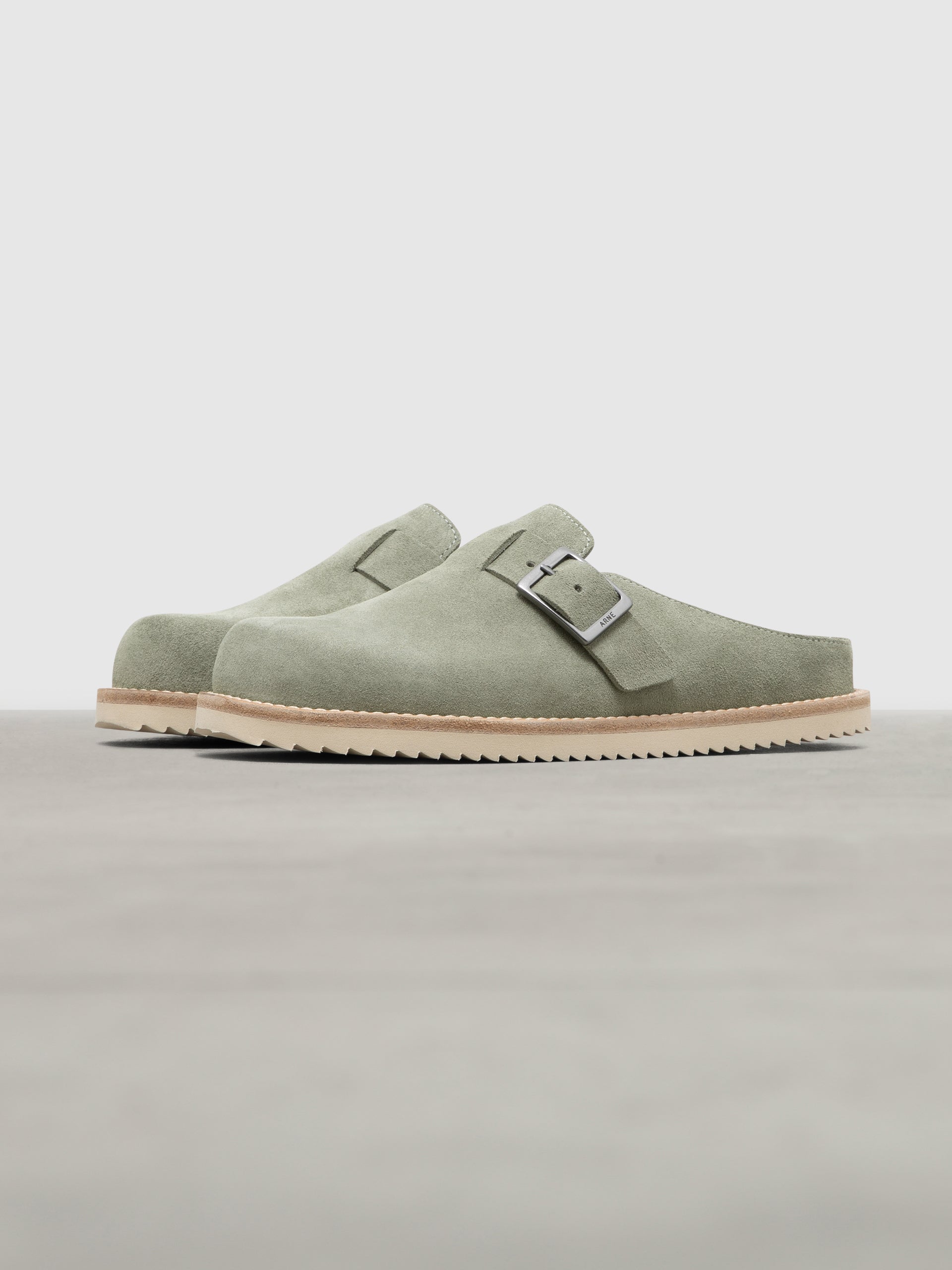 Womens Mule in Olive