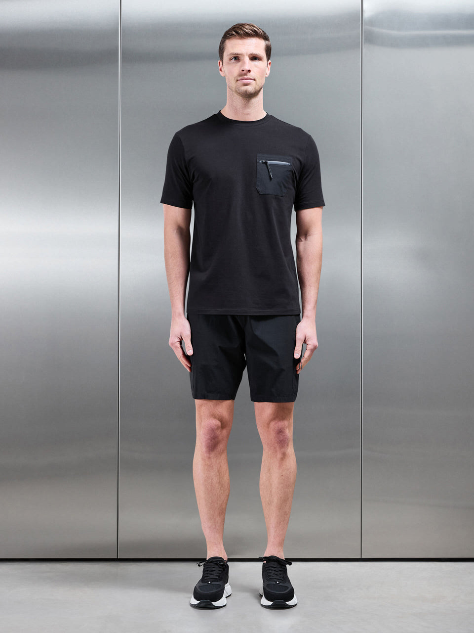 Active Cargo T-Shirt in Black