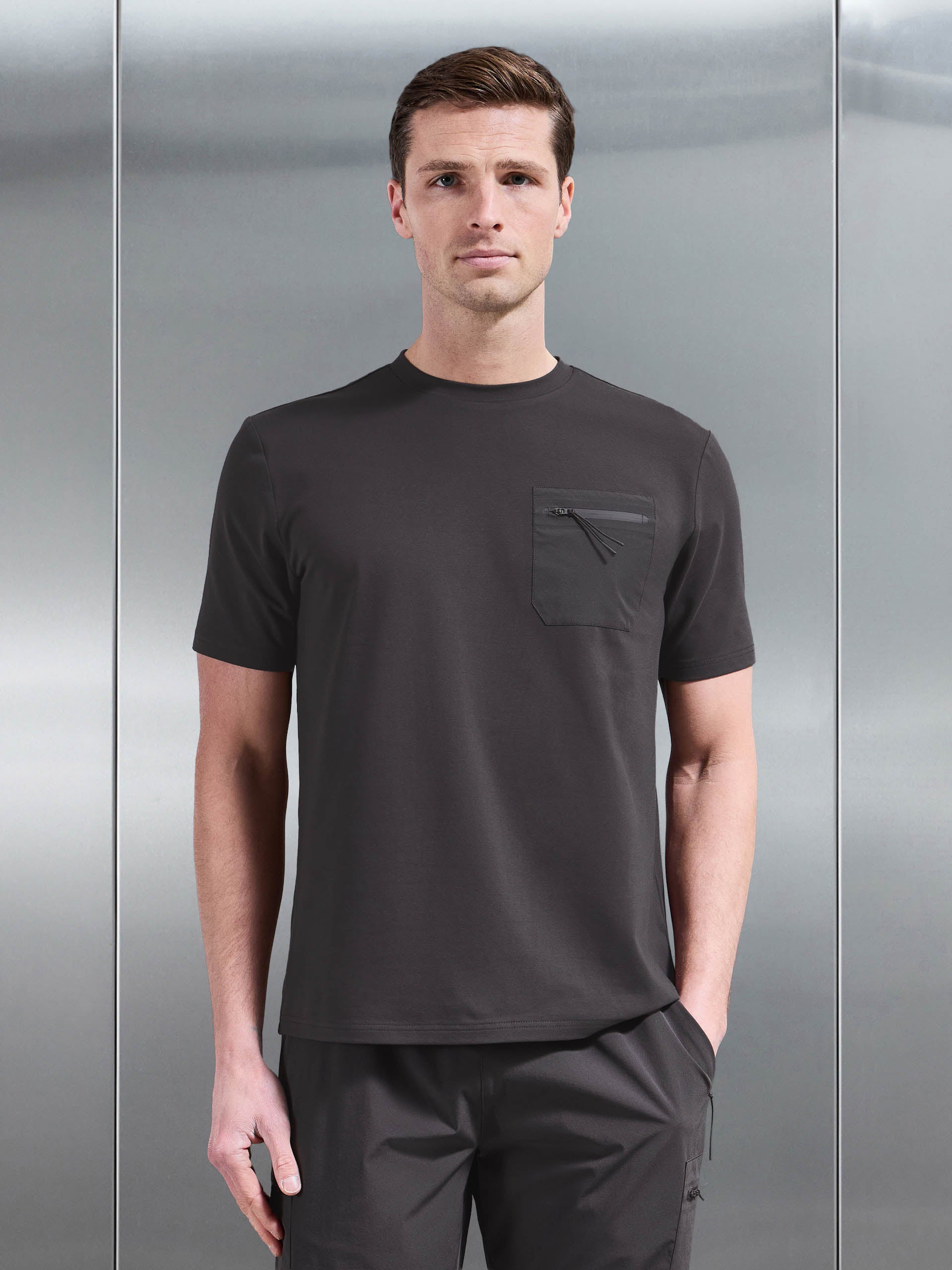 Active Cargo T-Shirt in Grey