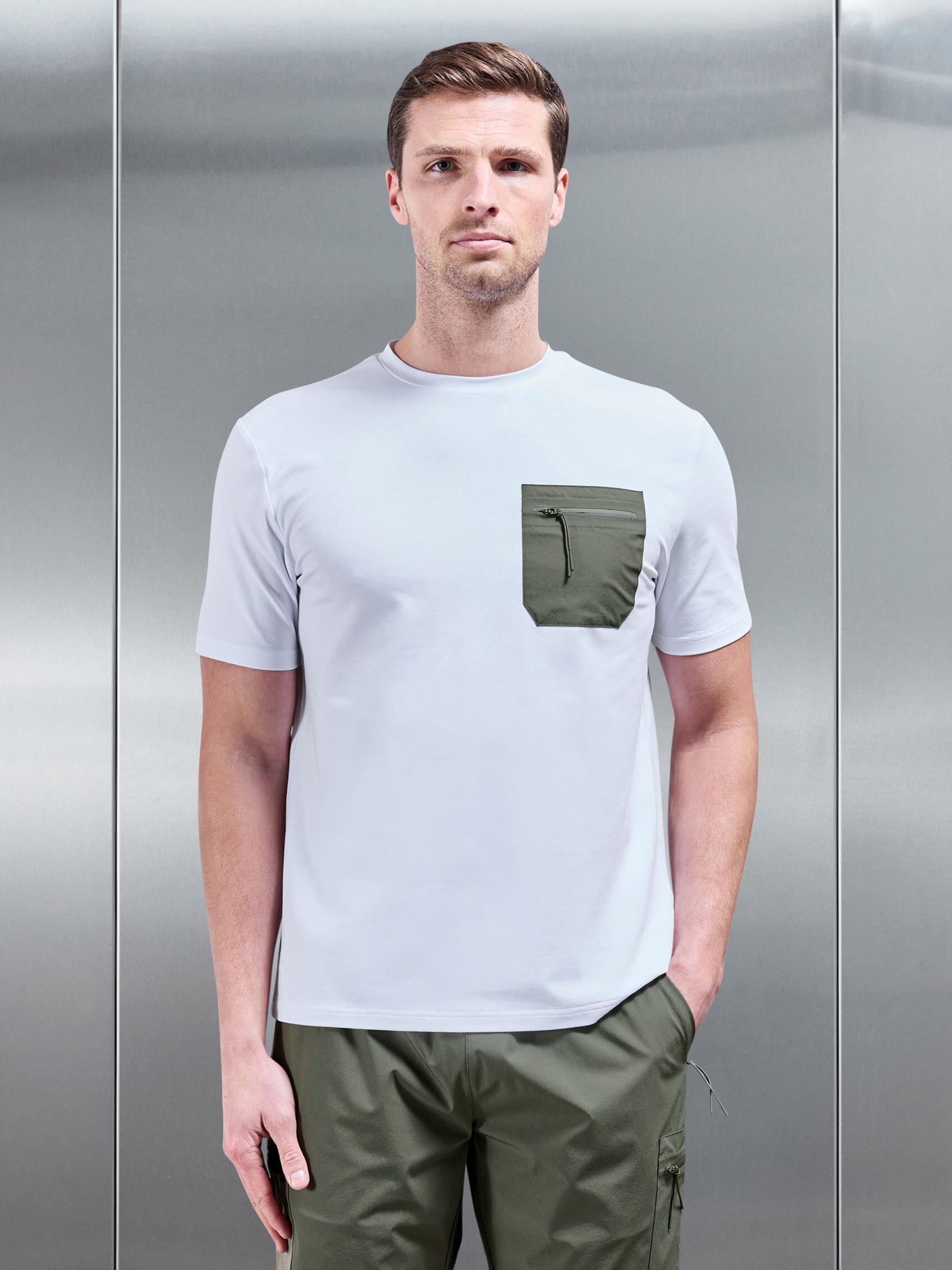 Active Cargo T-Shirt in White Olive