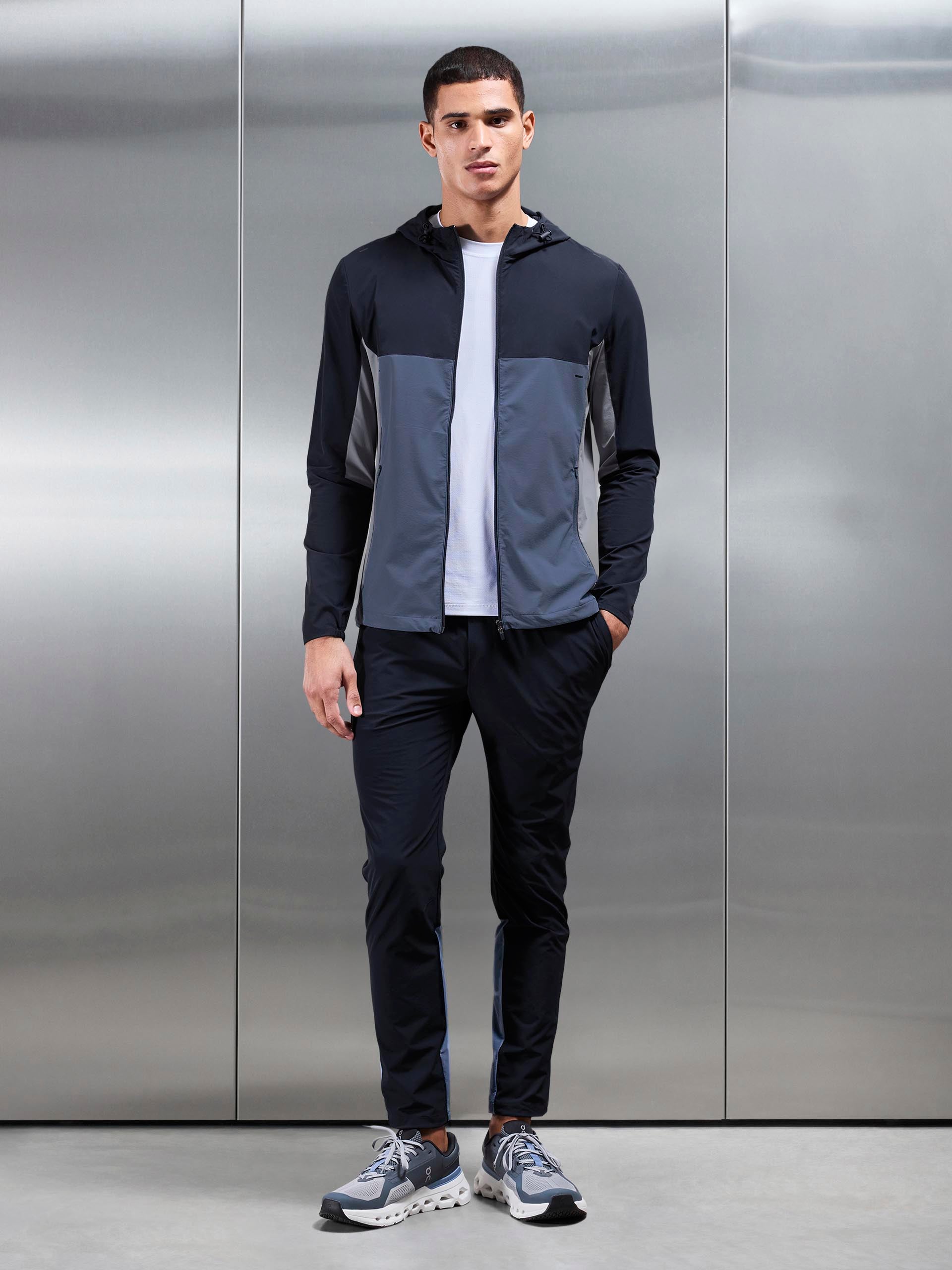 Active Colour Block Windbreaker in Navy