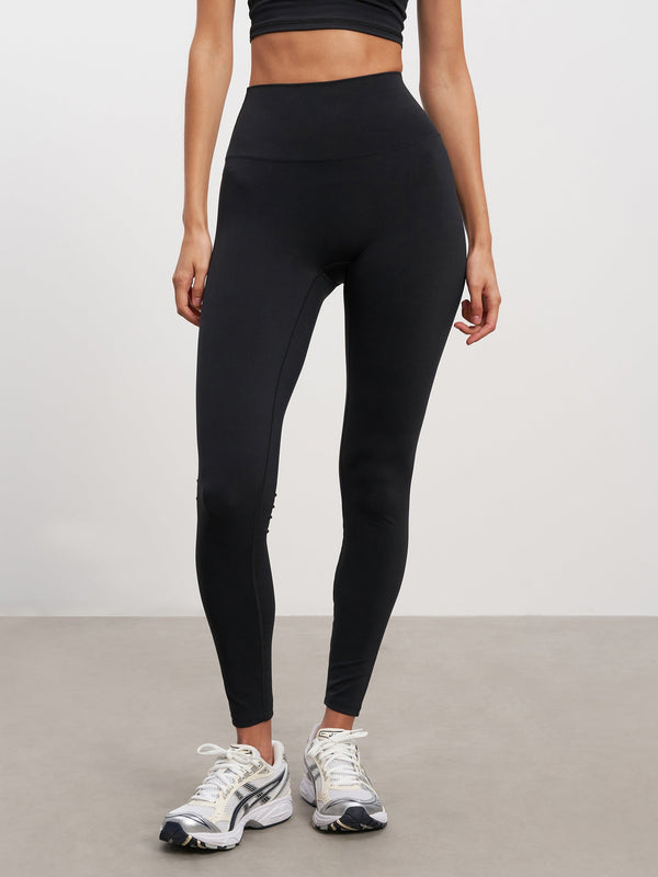 Womens Active Legging in Black