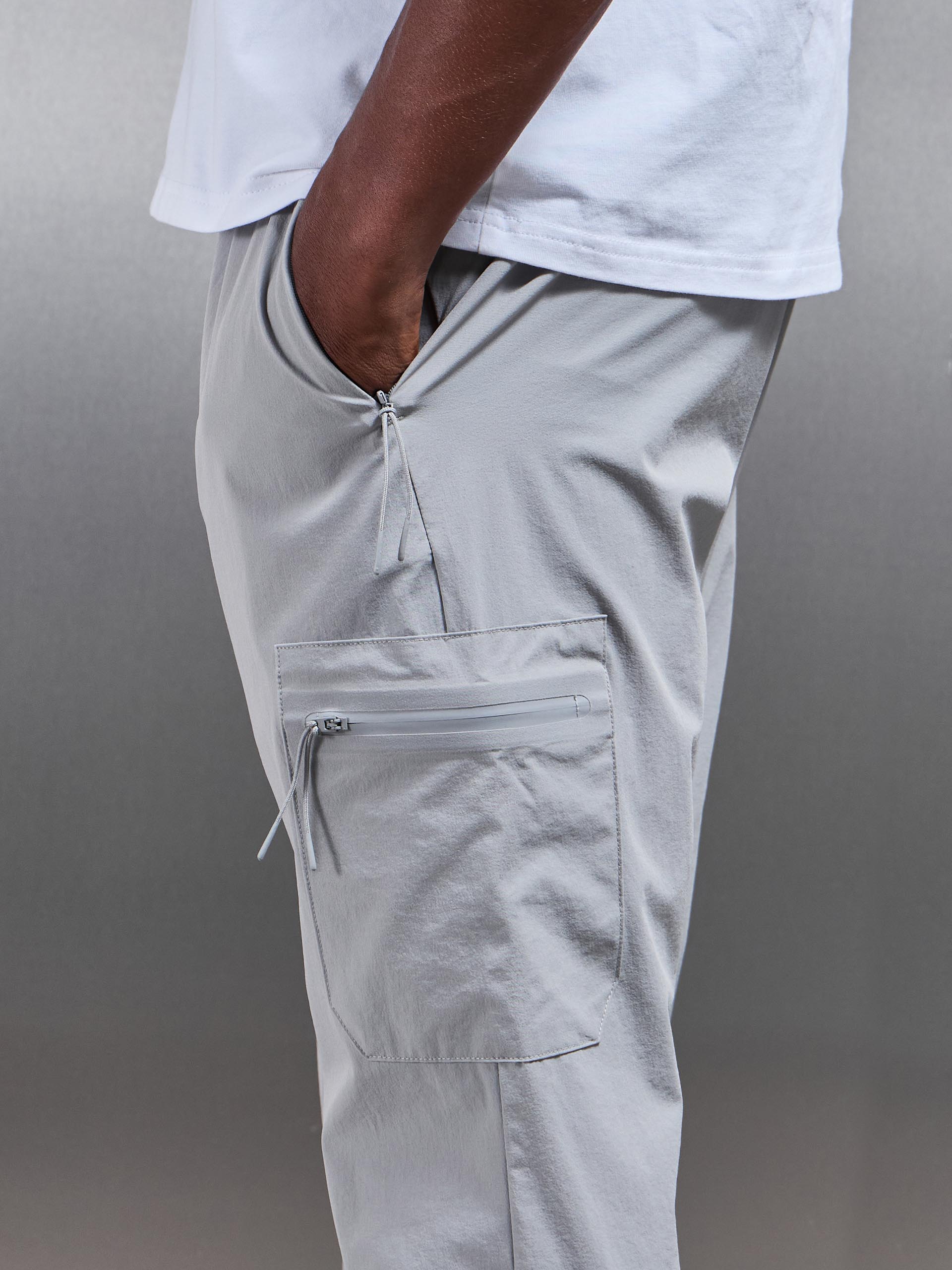 Active Technical Cargo Pant in Mid Grey