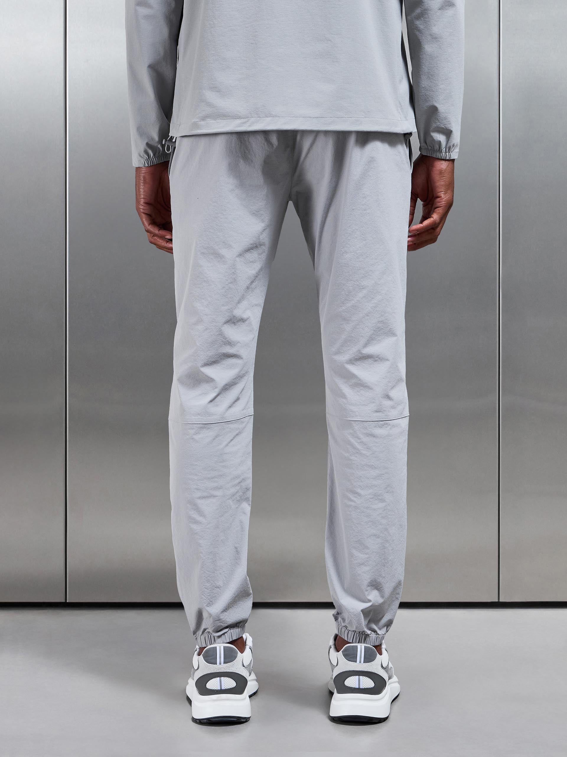 Active Technical Cuffed Trackpant in Mid Grey