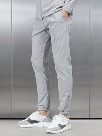 Active Technical Cuffed Trackpant in Mid Grey