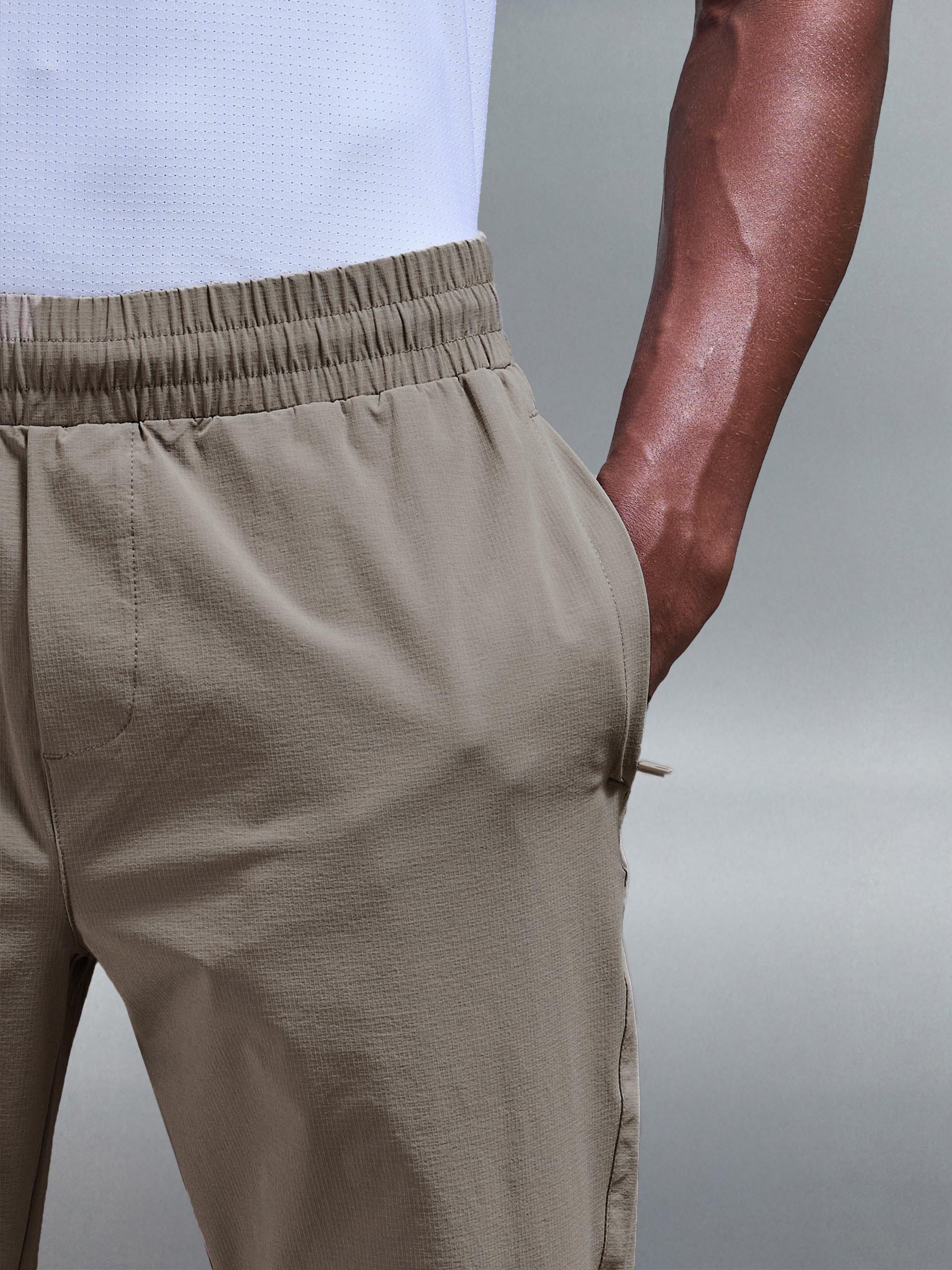 Active Technical Tapered Trackpant in Taupe