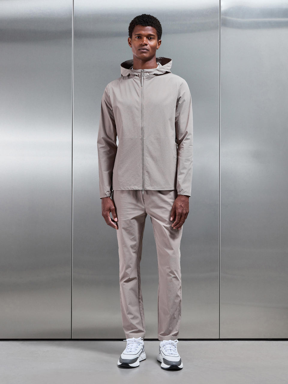 Active Technical Tapered Trackpant in Taupe