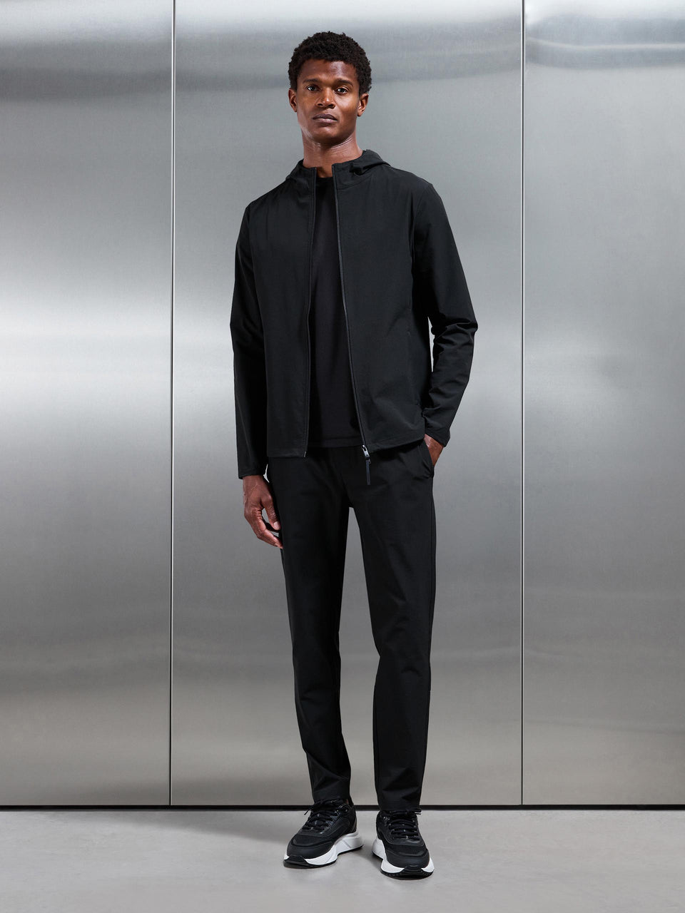 Active Technical Windbreaker in Black