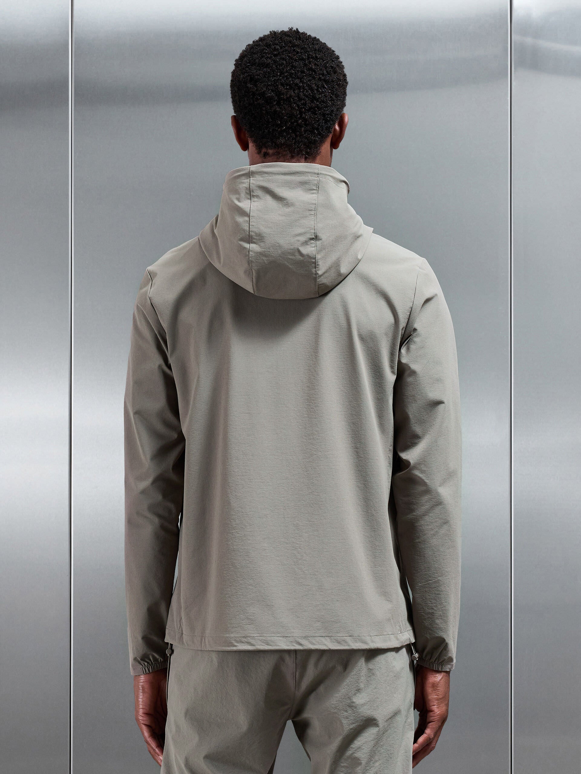 Active Technical Windbreaker in Olive