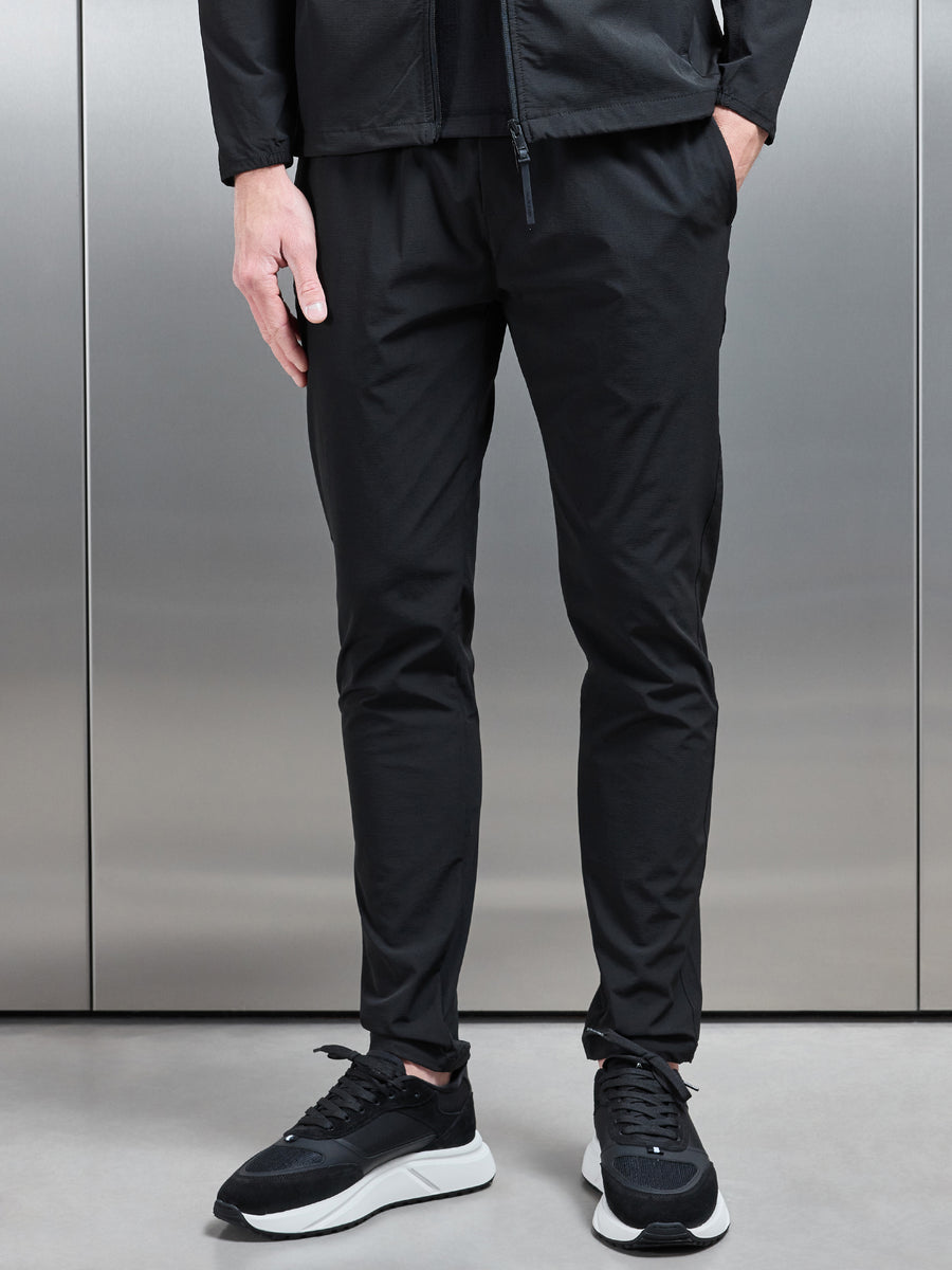 Active Technical Tapered Trackpant in Black