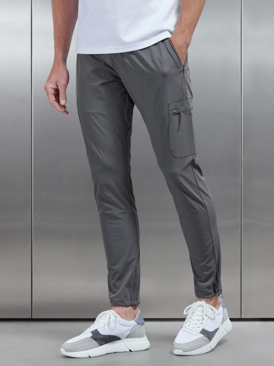 Active Technical Cargo Pant in Grey