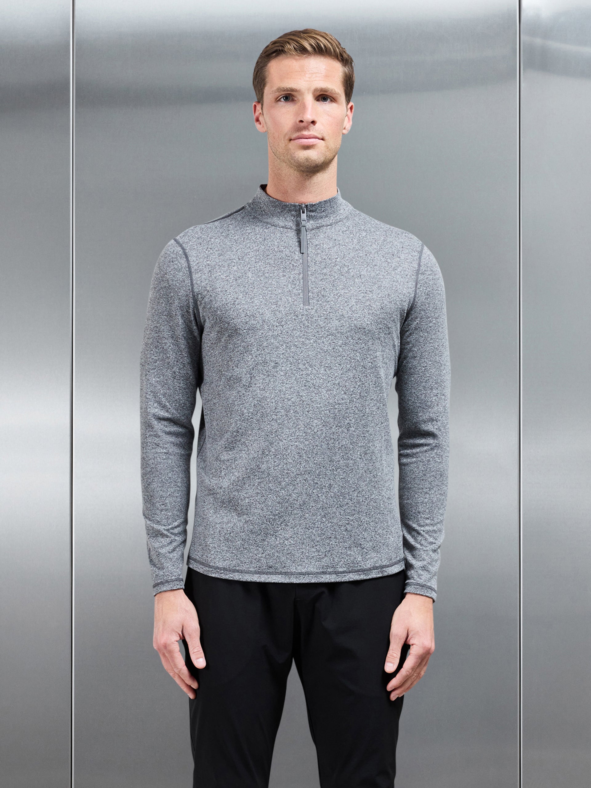 Active Essential Half Zip in Grey