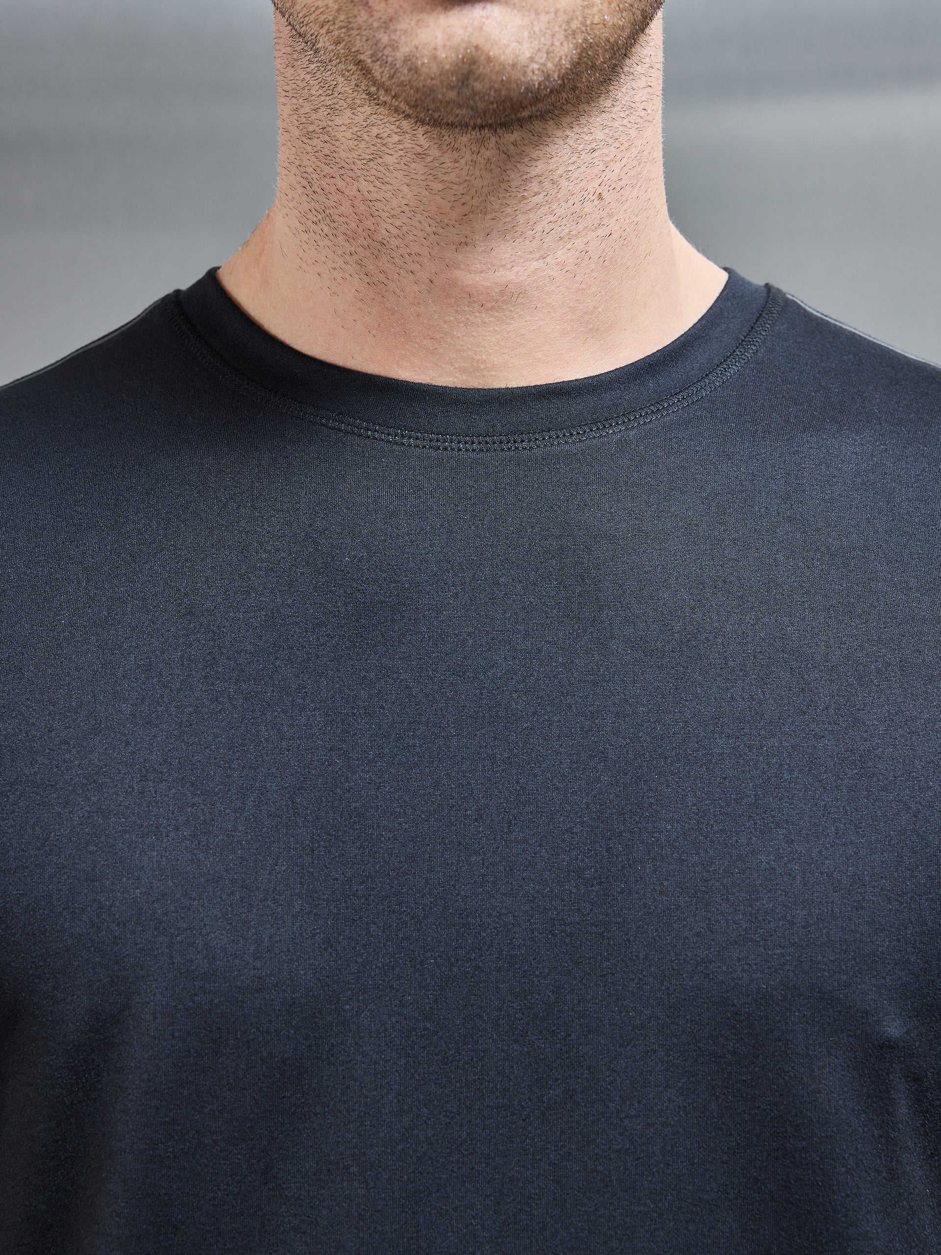 Active Essential T-Shirt in Black