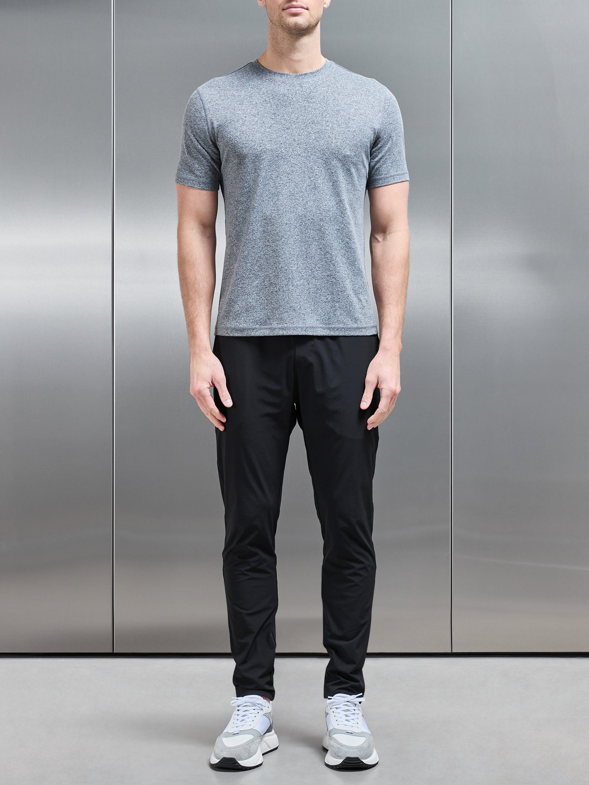 Active Essential T-Shirt in Grey