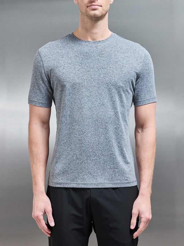 Active Essential T-Shirt in Grey