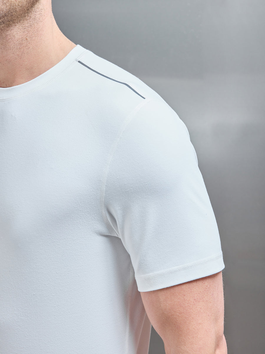 Active Essential T-Shirt in White