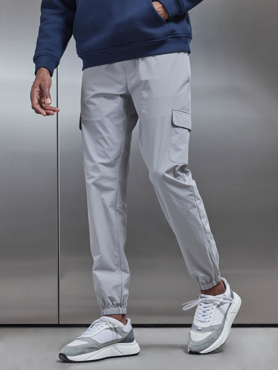 Active Technical Cuffed Cargo Pant in Mid Grey