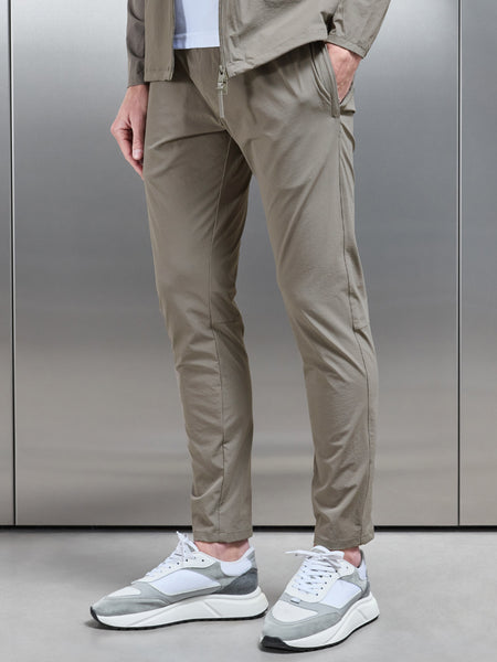 Active Technical Tapered Trackpant in Olive