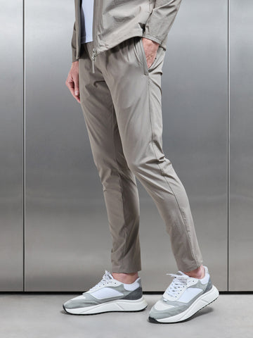 Active Technical Tapered Trackpant in Olive