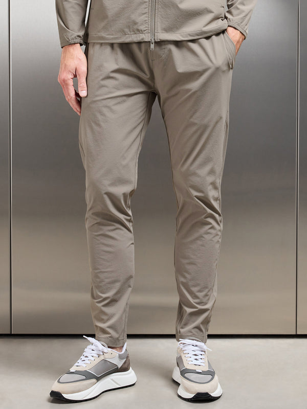 Active Technical Tapered Trackpant in Taupe