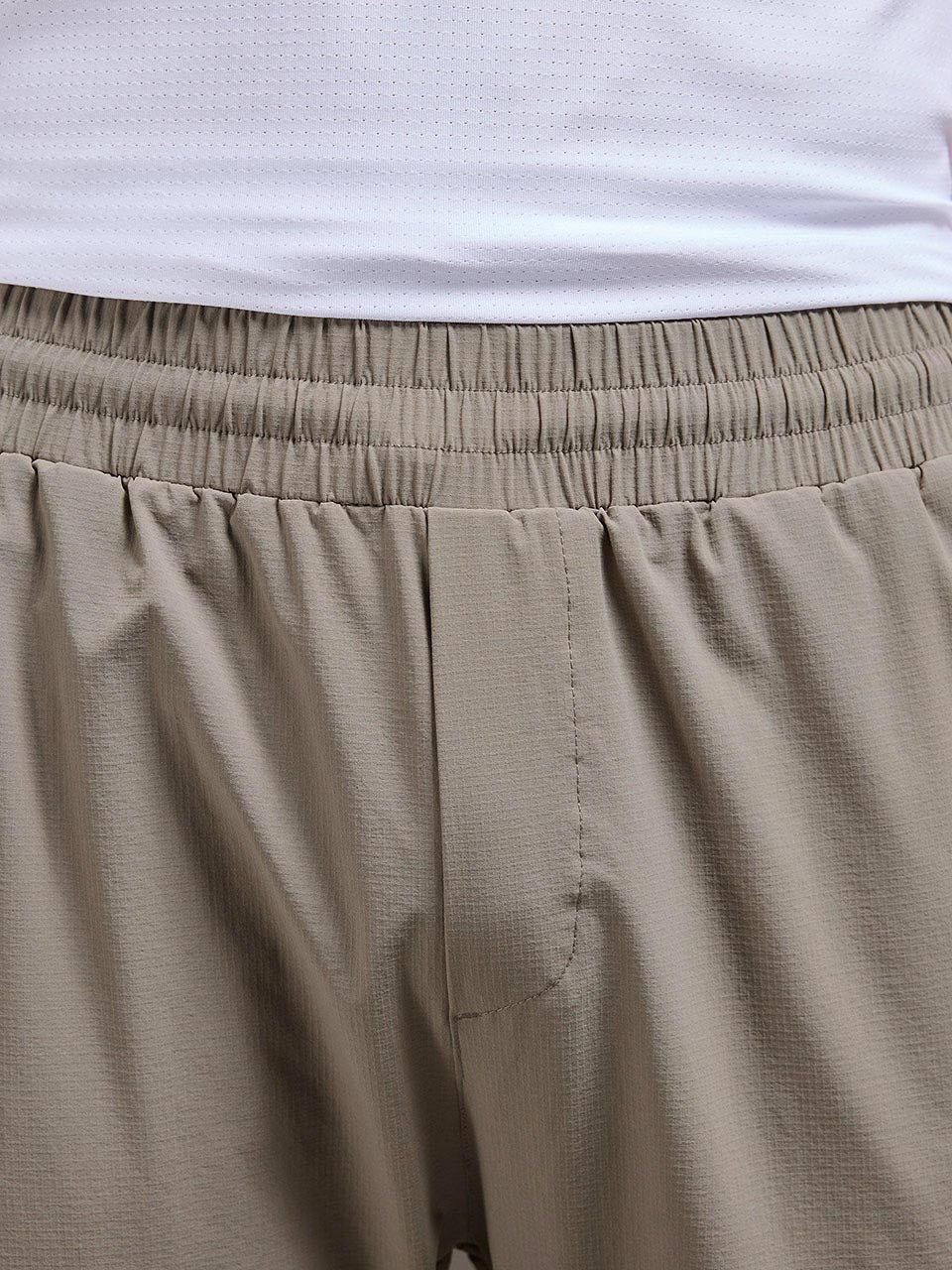 Active Technical Tapered Trackpant in Taupe