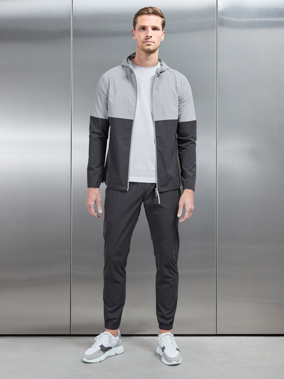 Active Technical Cuffed Trackpant in Grey