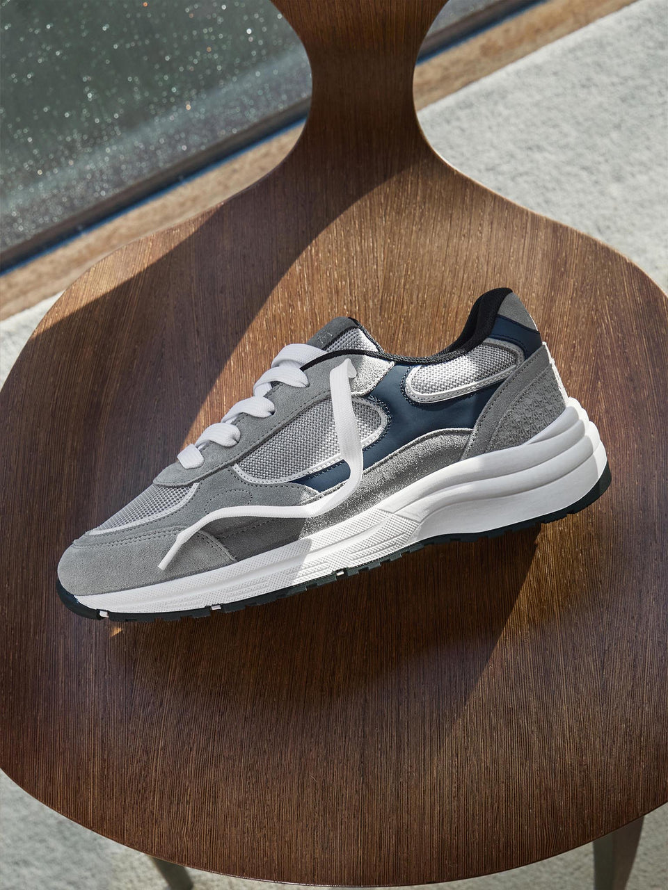 Apollo Runner in Grey Navy