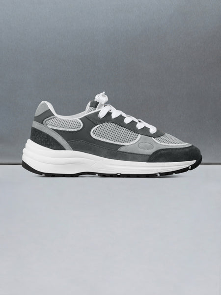 Apollo Runner in Grey