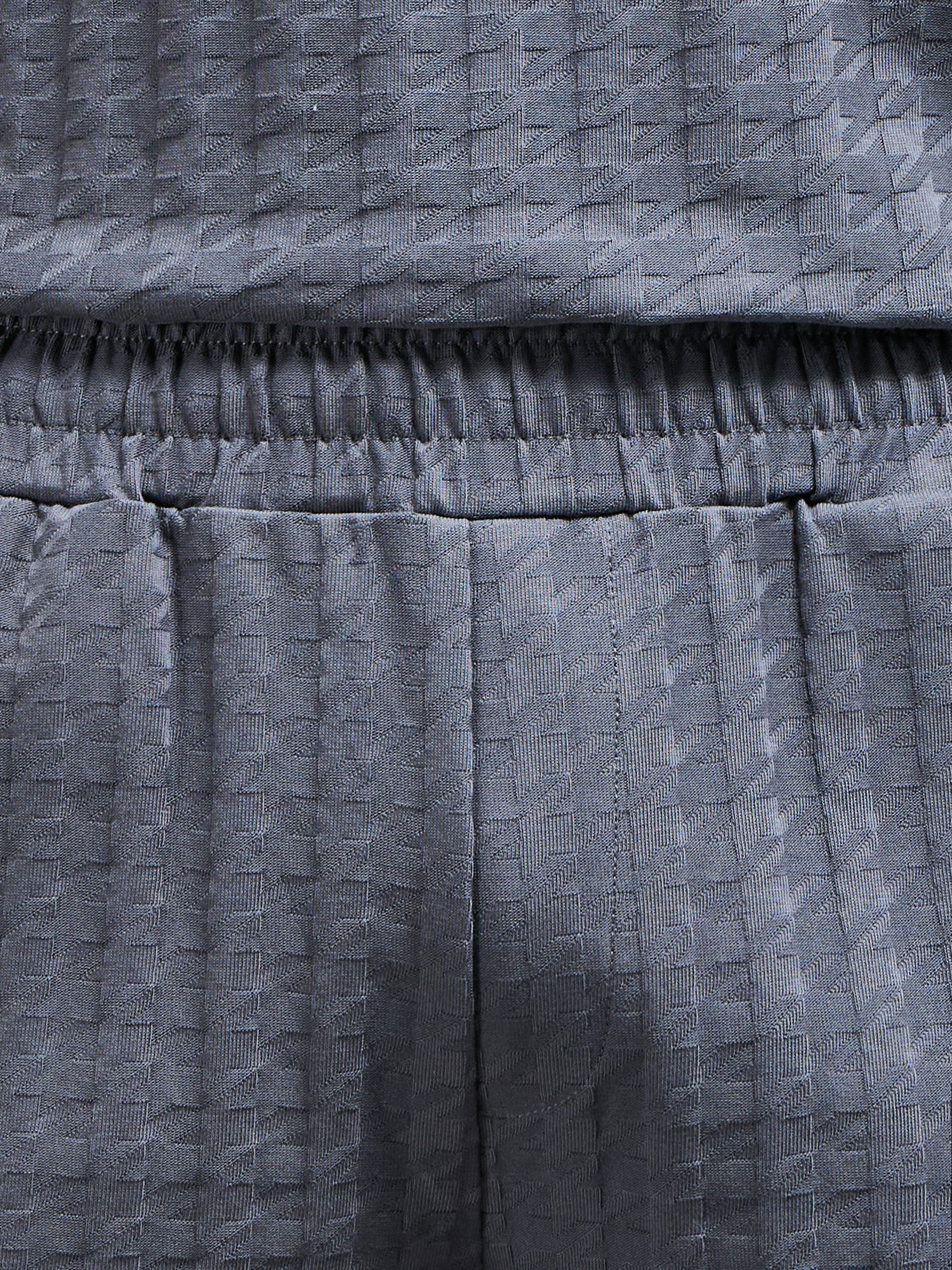 Arco Short in Grey