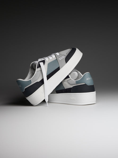 Arena Trainer 2.0 in Air Force Blue