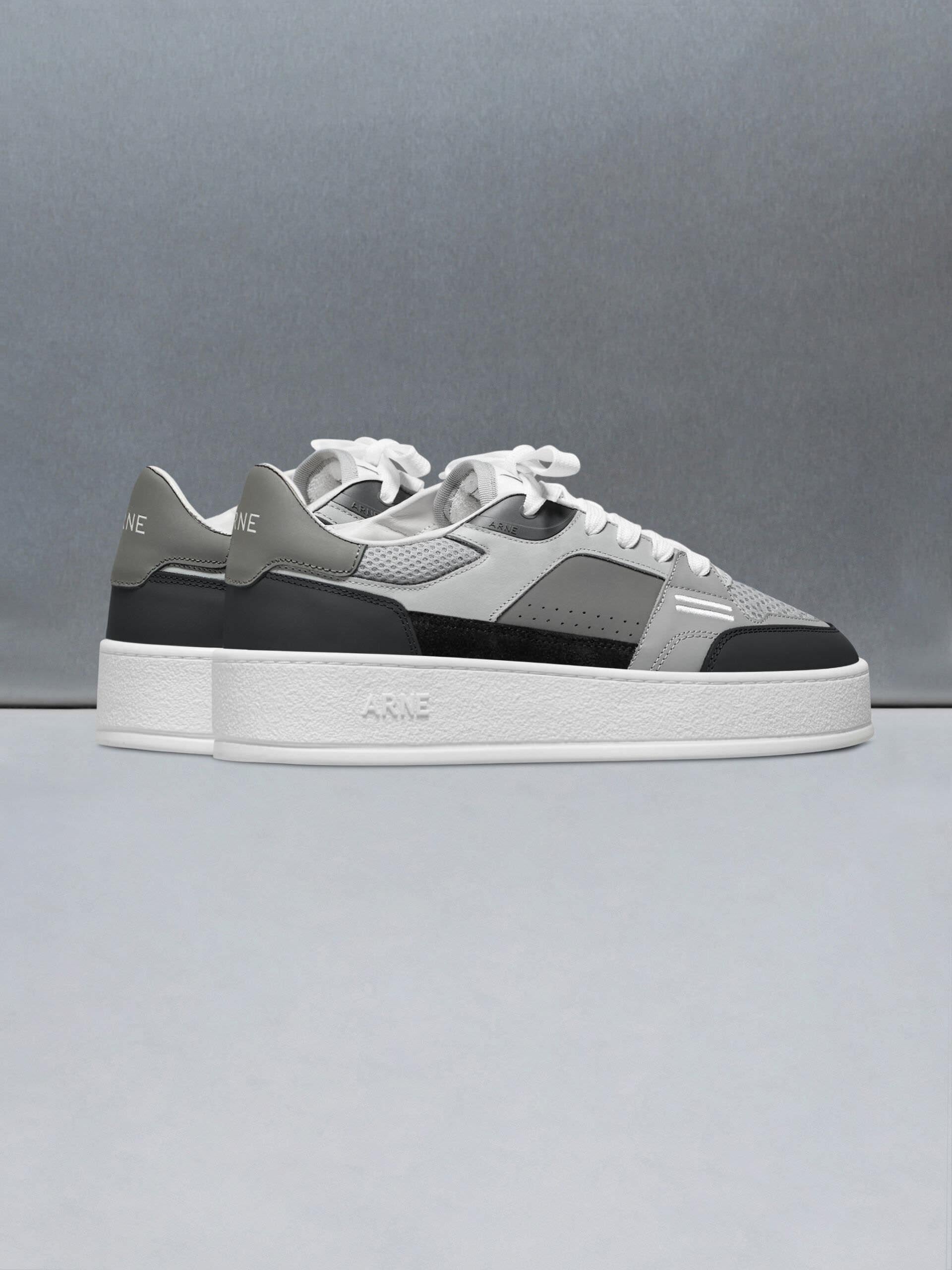 Arena Trainer 2.0 in Grey Black