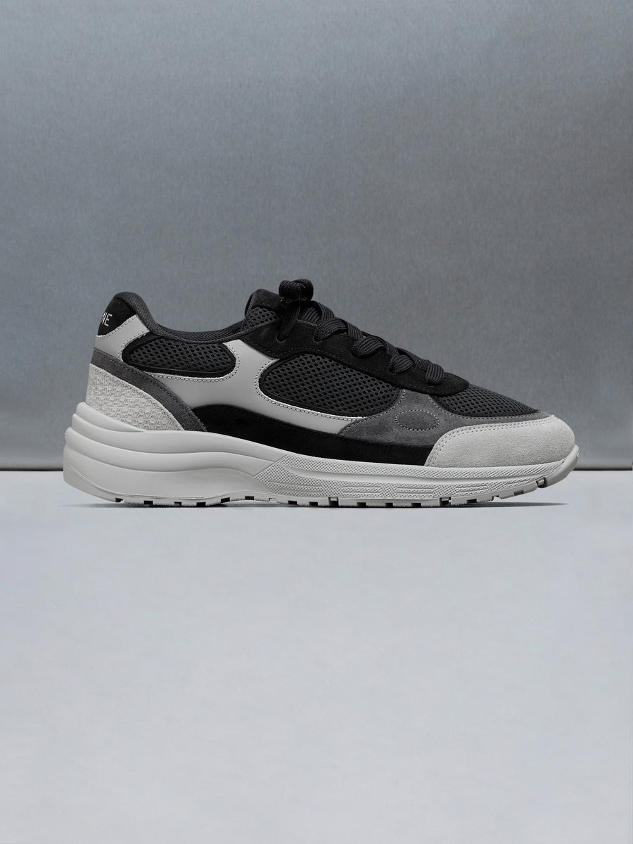 Apollo Runner in Charcoal Grey