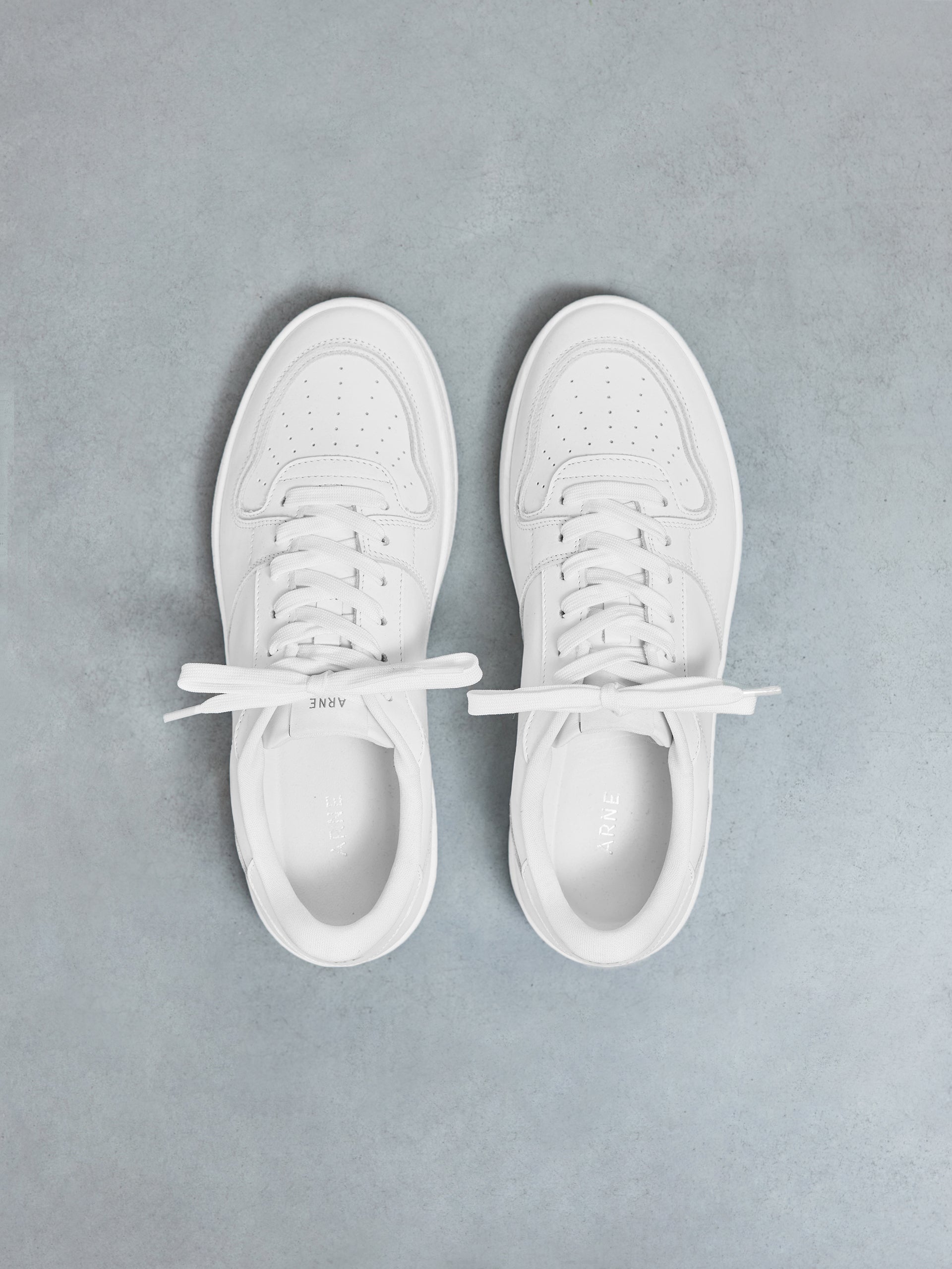 Arena Trainer in Triple White