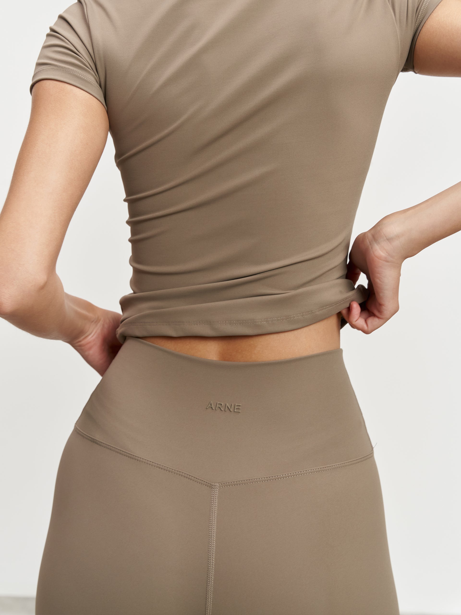 Womens Active Short in Taupe