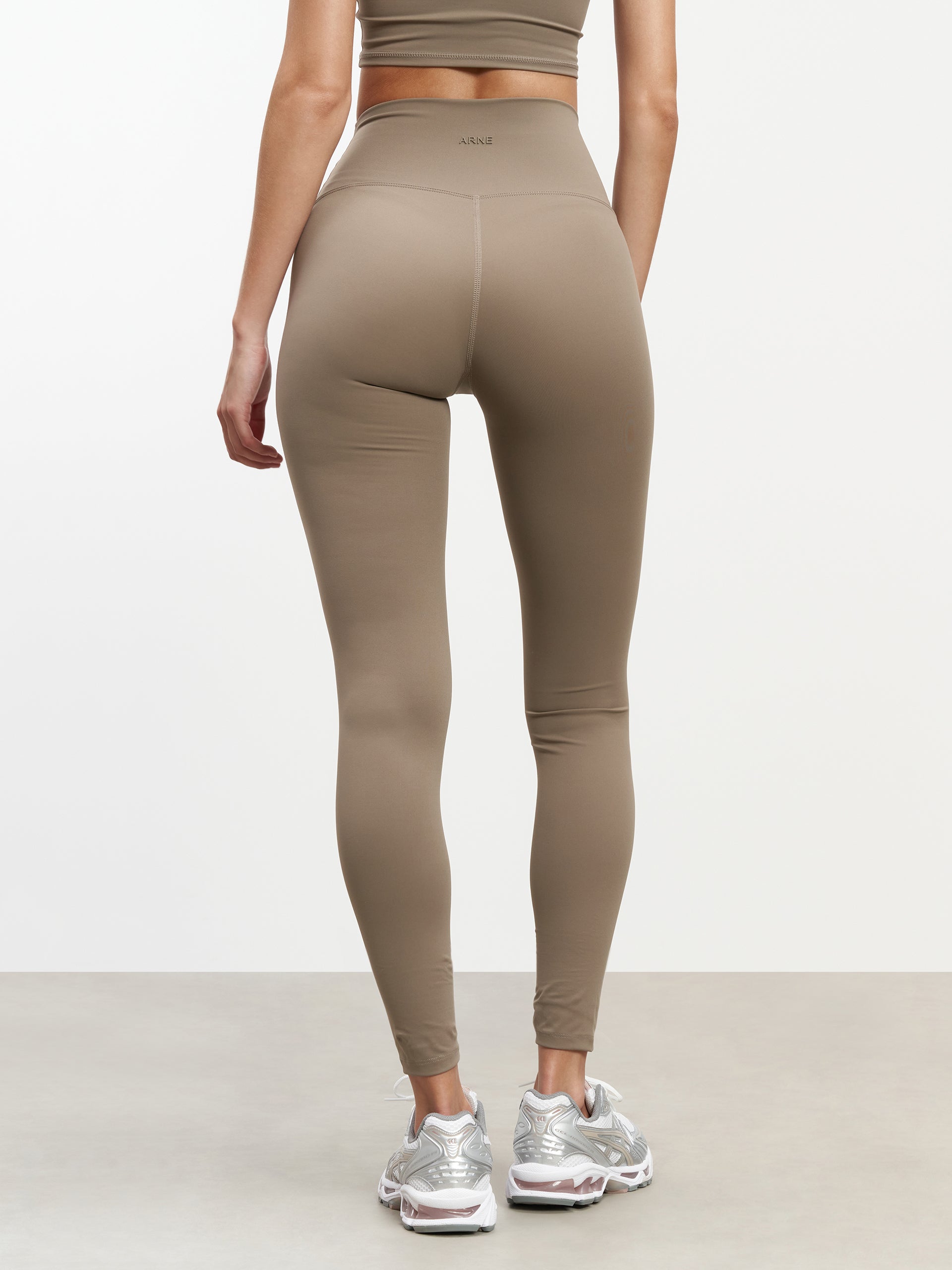 Womens Active Legging in Taupe