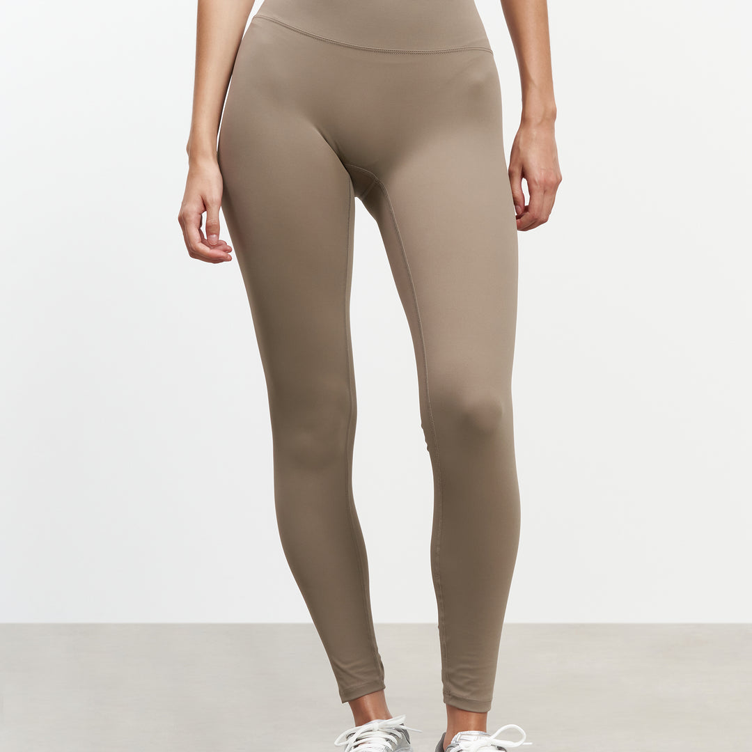 Womens Active Legging in Taupe