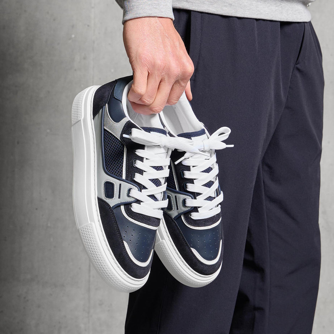 Atlas Trainer in Navy Grey