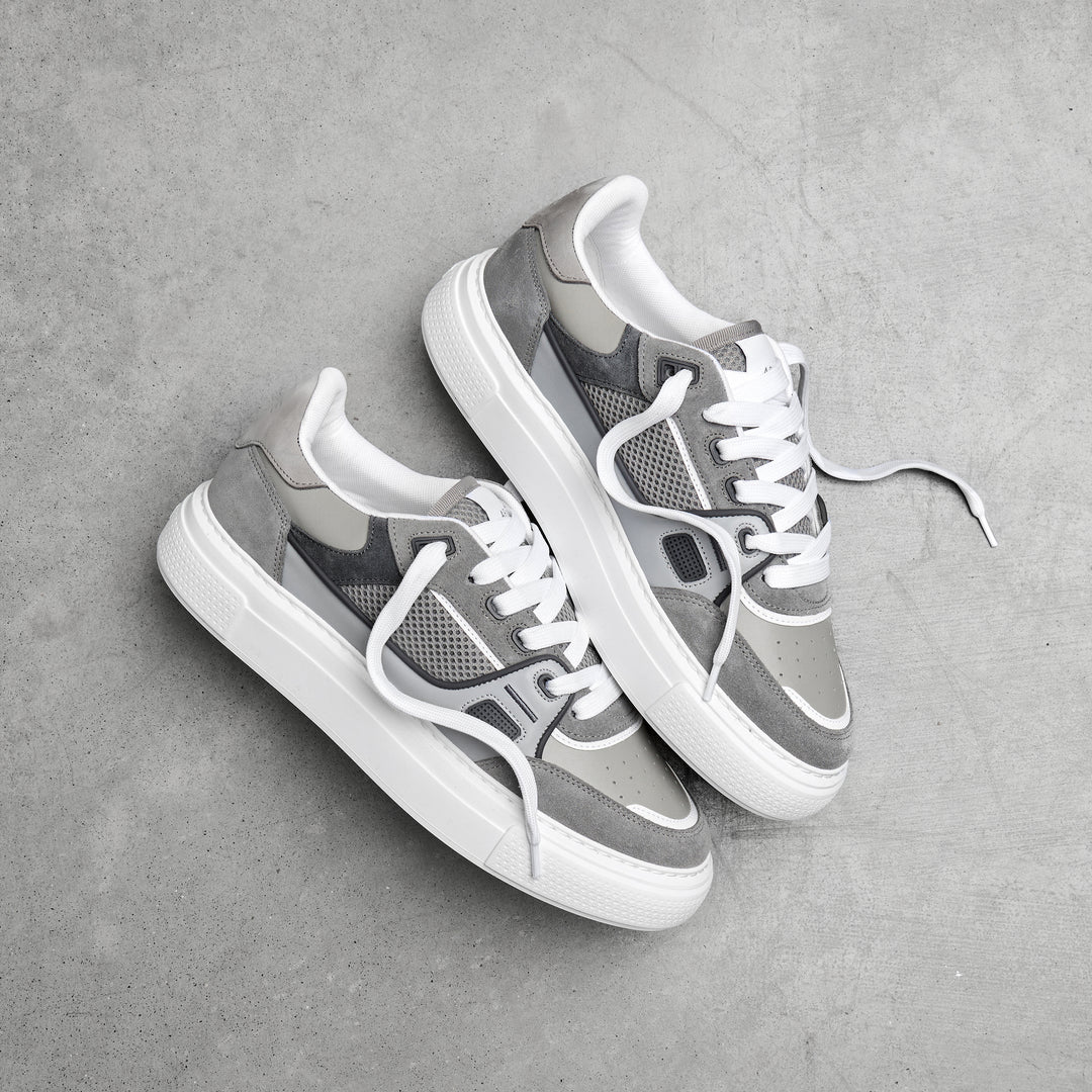 Atlas Trainer in Stone