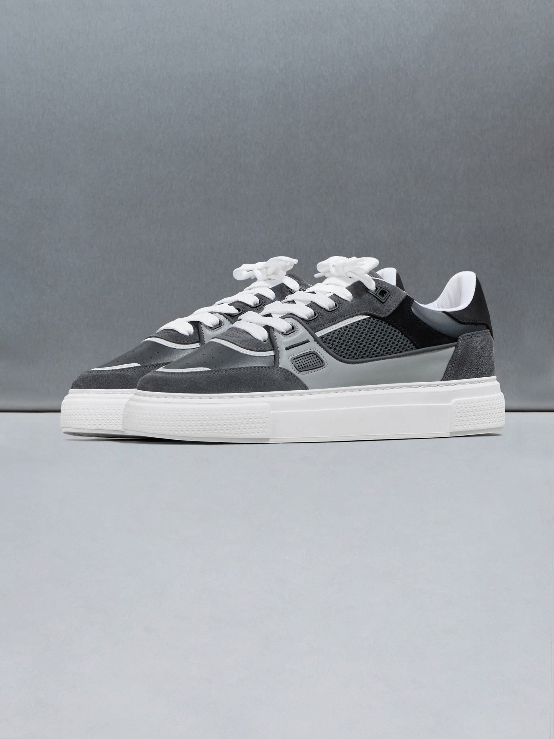 Atlas Trainer in Storm Grey