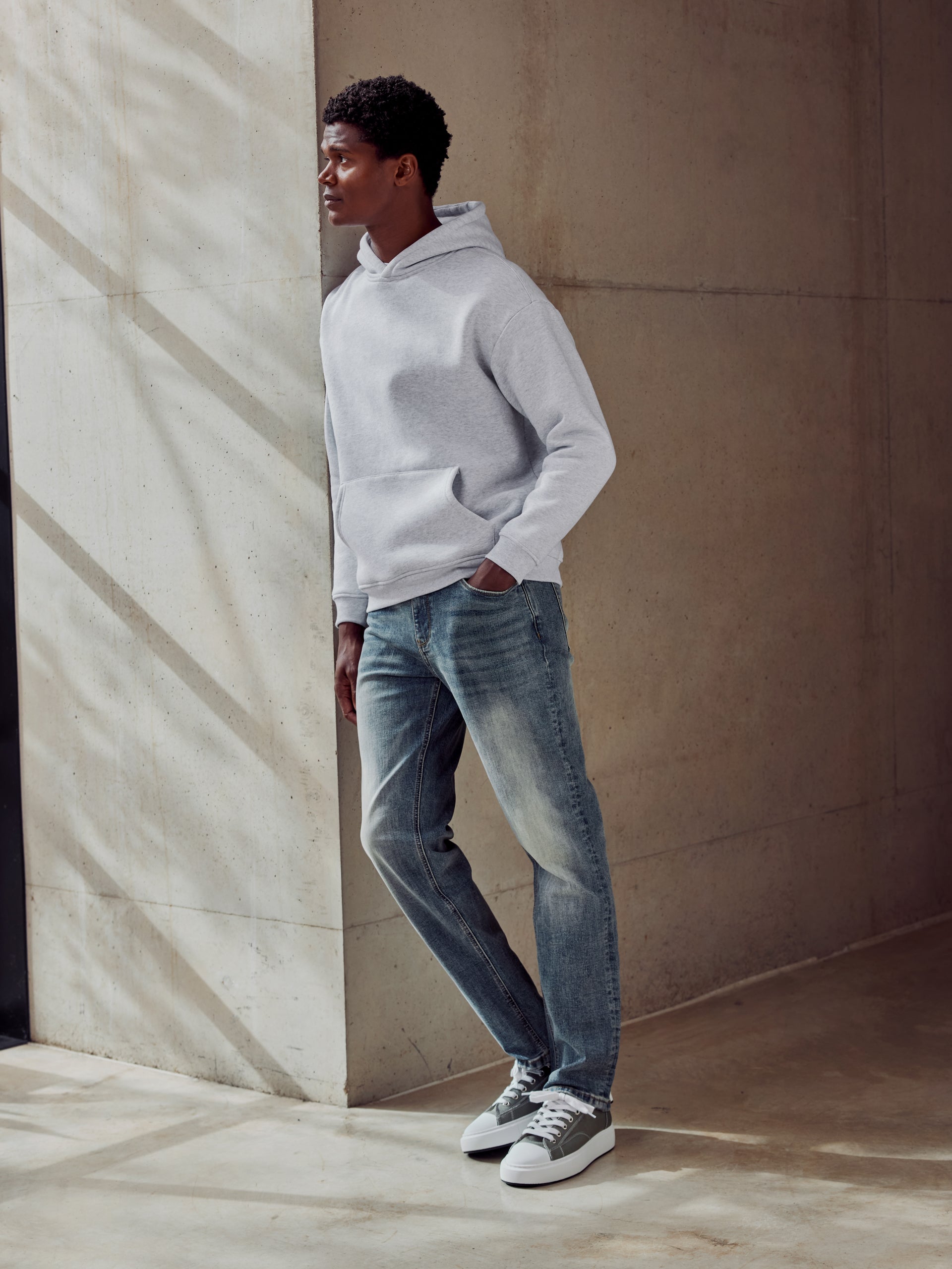 Essential Relaxed Hoodie in Marl Grey
