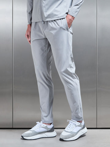 Active Technical Tapered Trackpant in Mid Grey