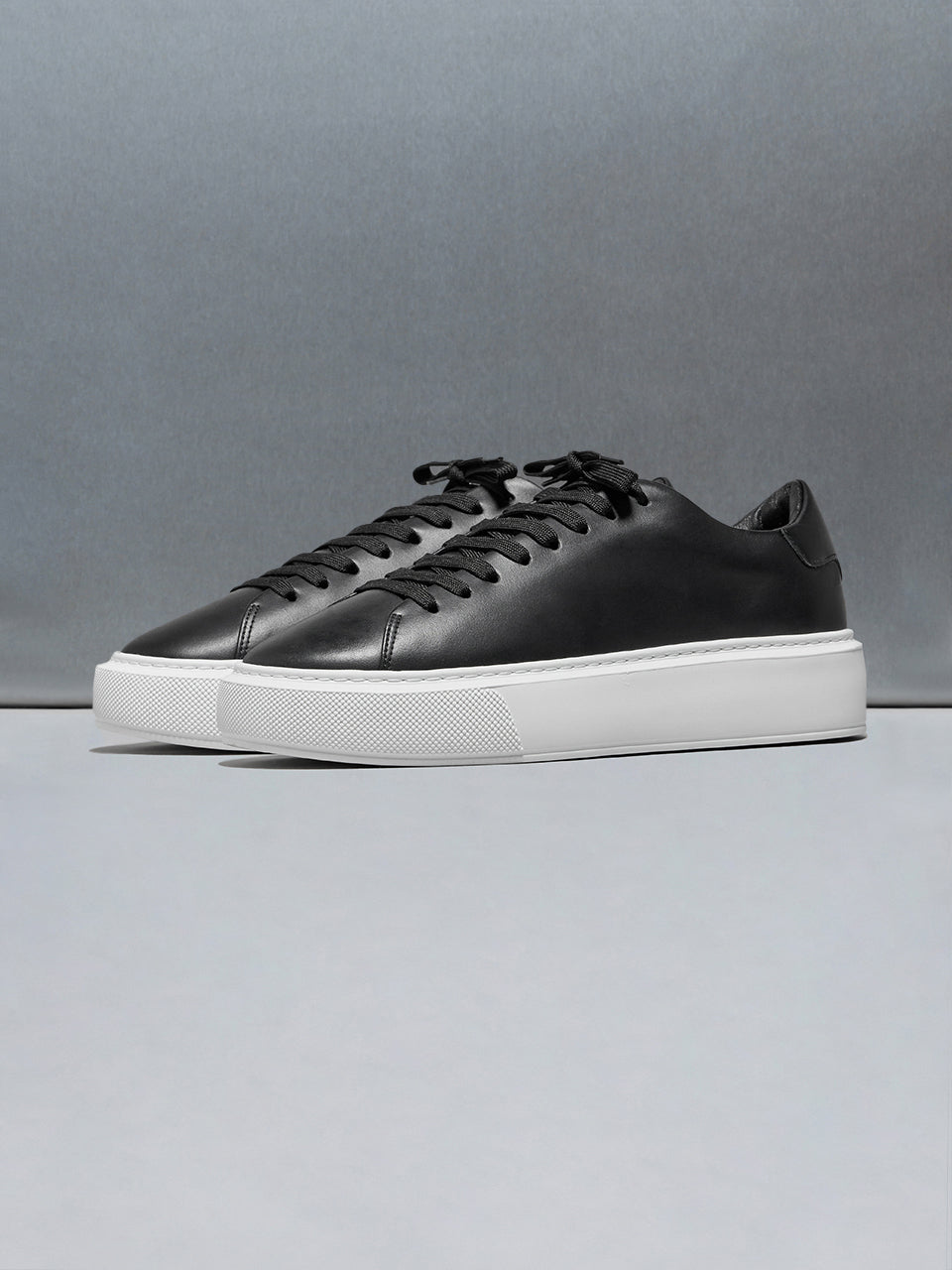 Basic Essential Leather Trainer in Black