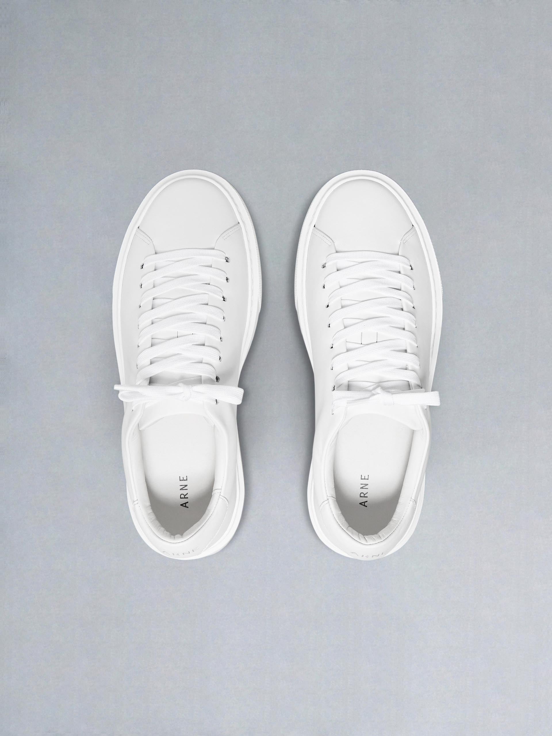 Basic Essential Leather Trainer in White