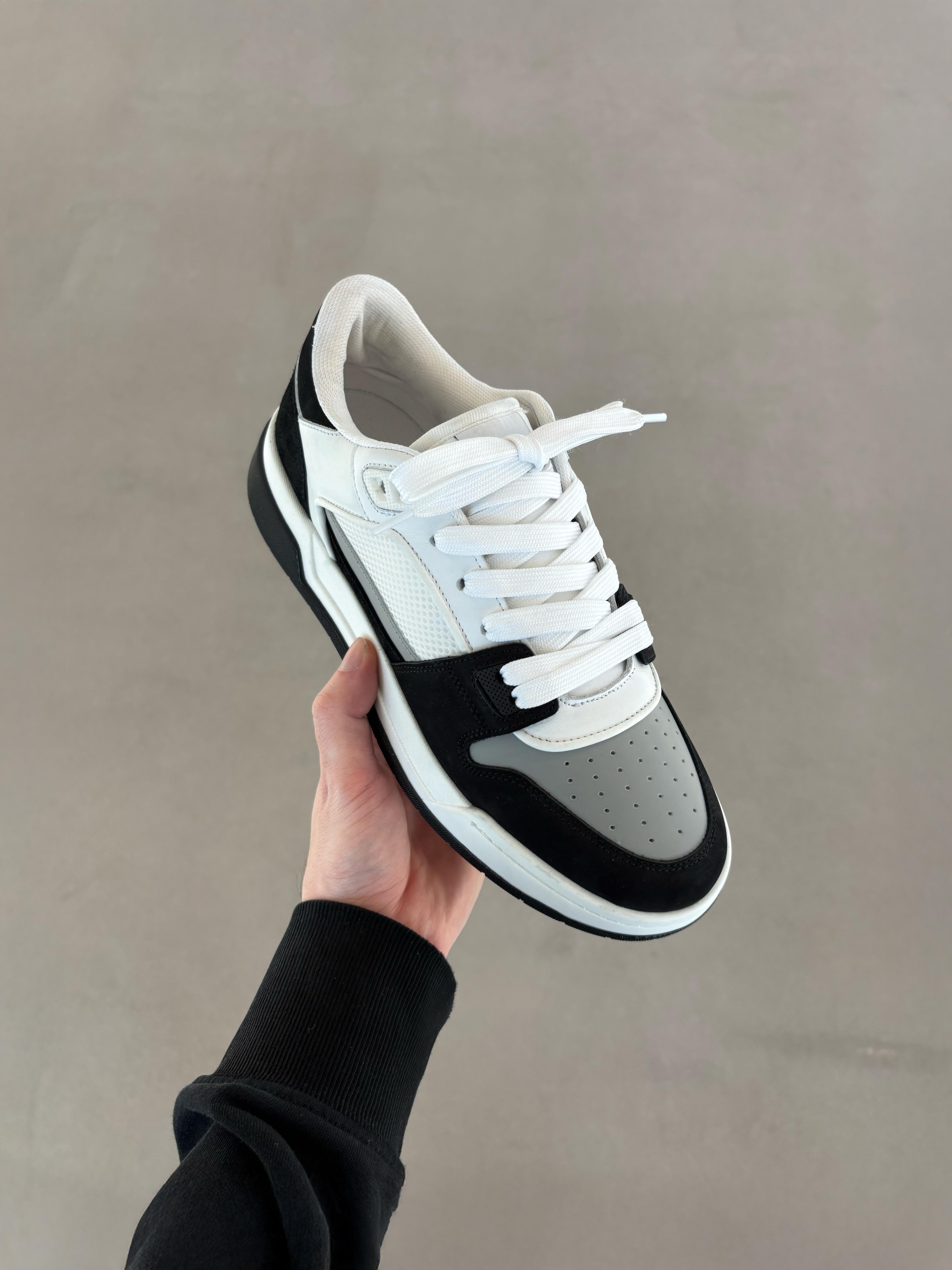 Basket Trainer in Black Ice