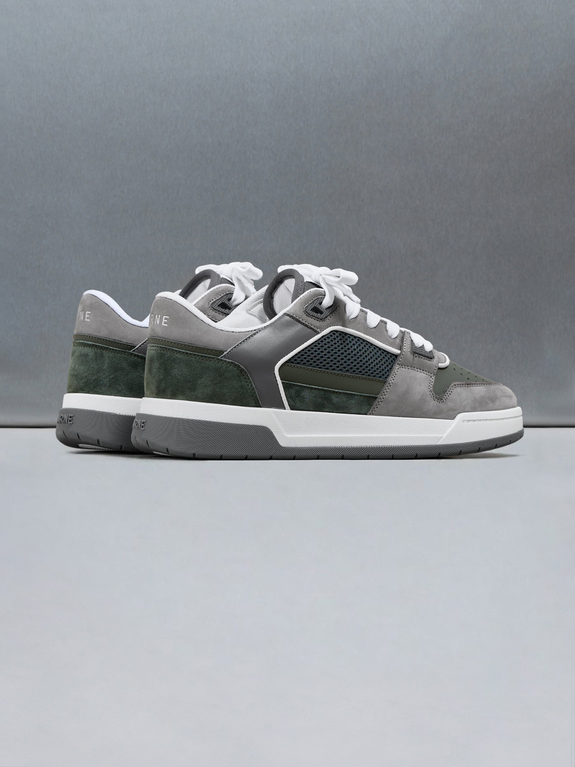 Basket Trainer in Forest Grey