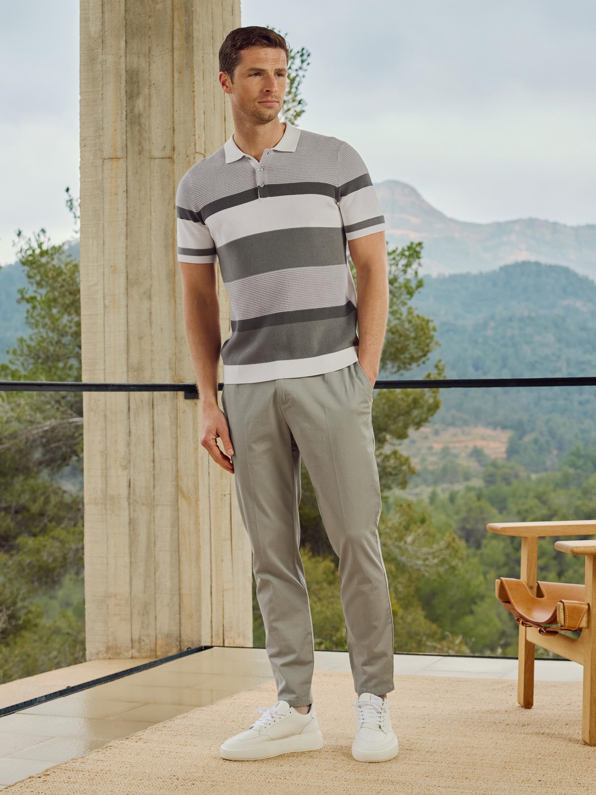 Calle Colour Block Knitted Polo Shirt in White