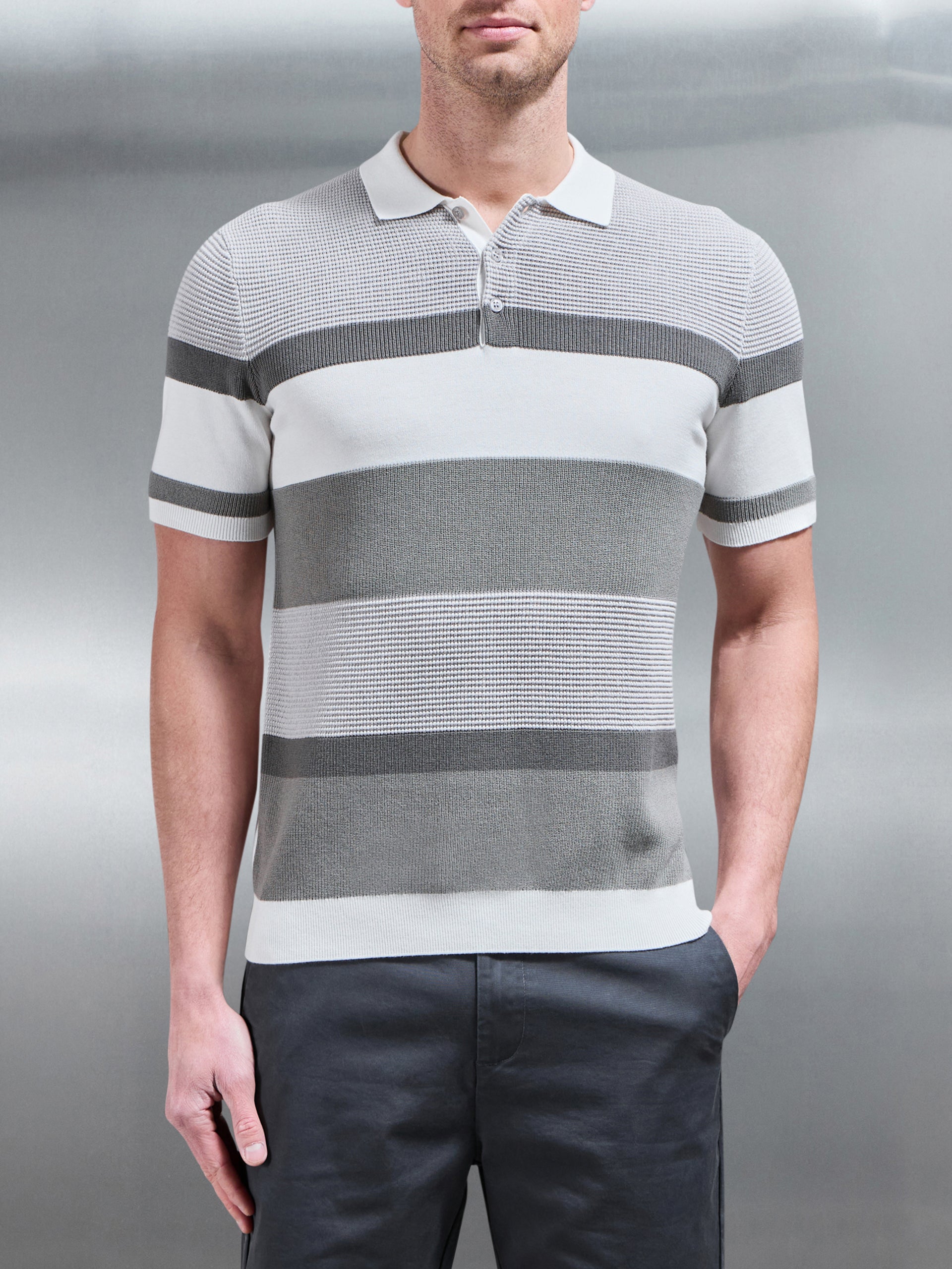 Calle Colour Block Knitted Polo Shirt in White