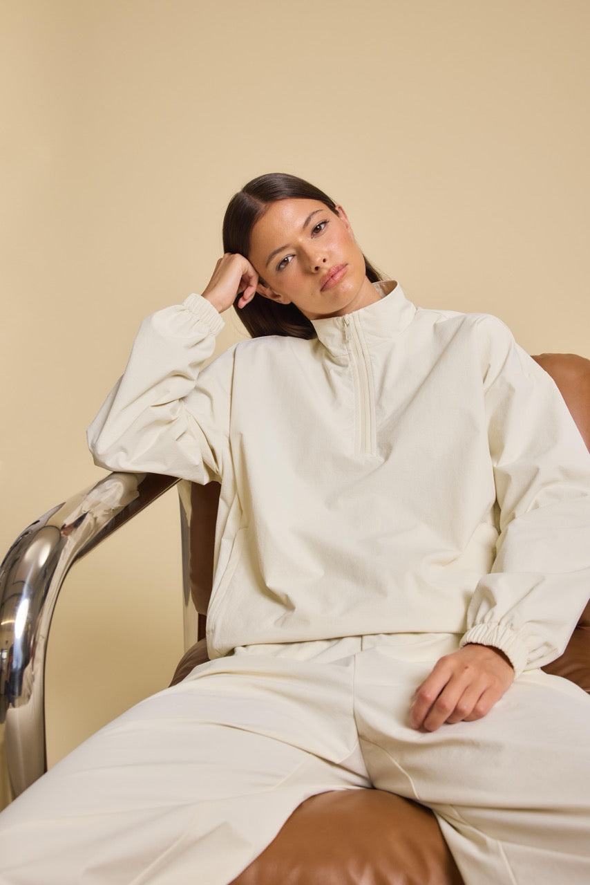 Womens Nylon 1/4 Zip in Ecru