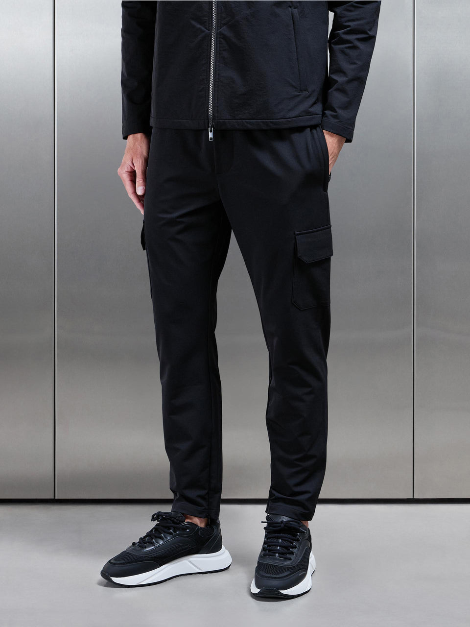Cargo Pant in Black